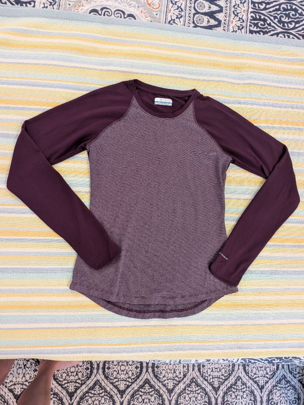 Columbia XS Extra Small Blackberry Purple Omni Wick Running Base Layer Thumbhole